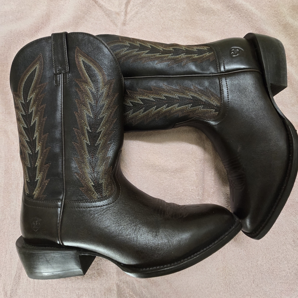 Ariat Men's Dark Brown Western Boots